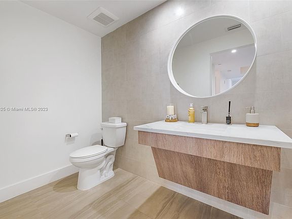 3rd image of 120 Salamanca Ave #4A