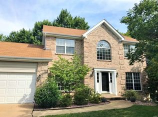2555 Christopher Oaks Ct, Saint Louis, MO