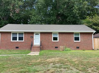 340 Redheart Dr, Hampton, VA 23666