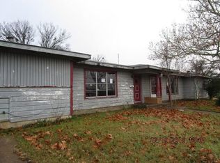 71 Pershing Dr APT B, Denison, TX 75020