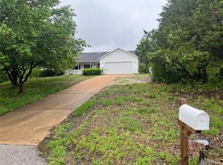 701 Little Fox Ct, Union, MO 63084