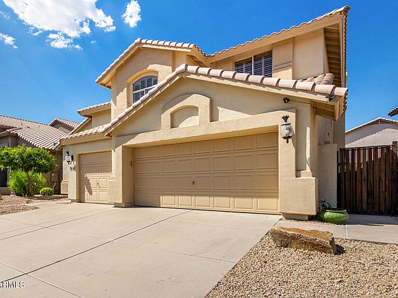 3rd image of 3132 E WILDWOOD Drive