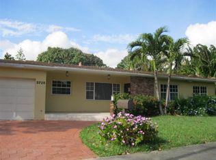 5725 SW 56th Ter, Miami, FL 33143