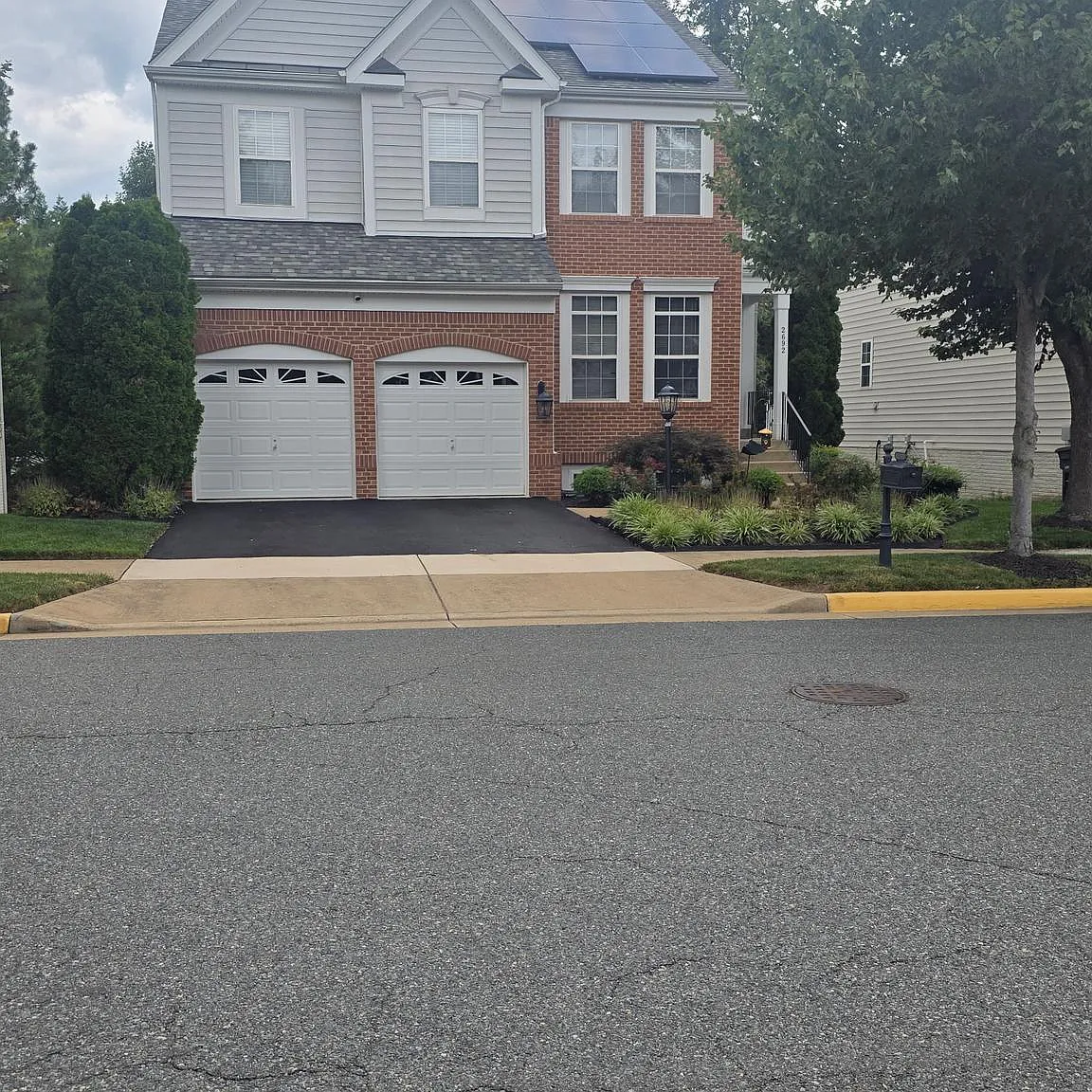 1 bed, 1.0 bath, 3868 sqft, $1,700 — Photo 1