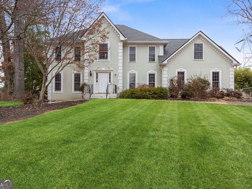 1st image of 808 Valbrook Ct SW