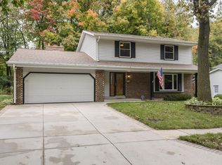 5818 Riverside Dr, Greendale, WI 53129