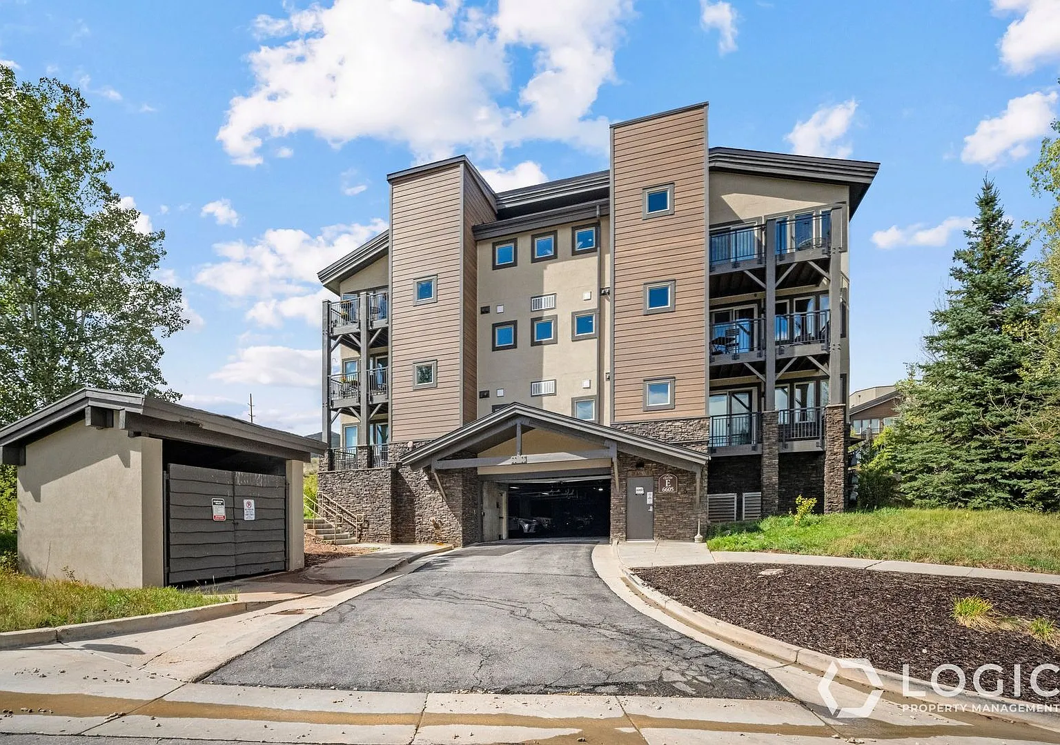 2 Bed / 2 Bath Condo for Rent in Park City, UT $2,950 — Photo 2