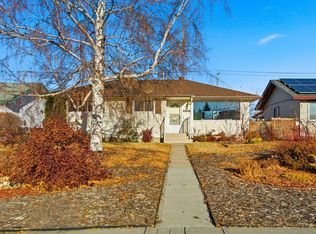 10657 Saint Gabriel School Rd NW, Edmonton, AB T6A3S4