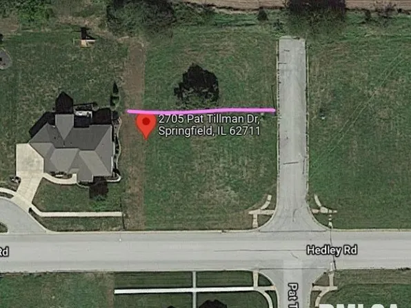 2705 Pat Tillman Dr, Springfield, IL 62711
