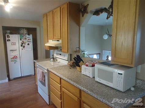 4th image of 2635 Illinois Ct