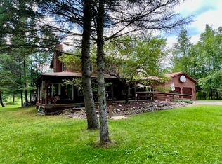 933 Wendy Ln, Grayling, MI 49738