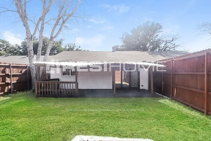 1535 Camelia Dr — Photo 12