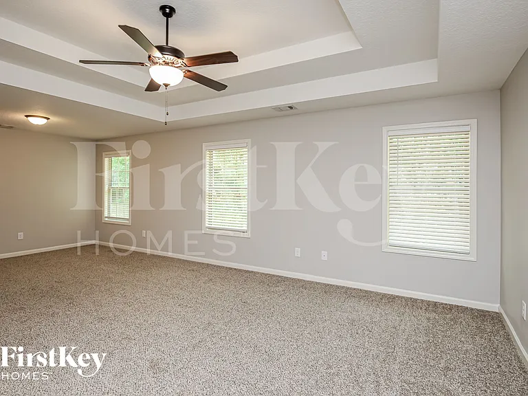 611 Peachtree Rd — Photo 8