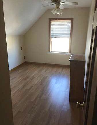 3rd image of 15 Norfolk Ave #15