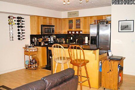 2nd image of 2222 Detroit Ave #803