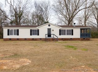 5873 Saint Josephs Dr, Fayetteville, NC 28306