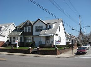 1st image of 7923 10th Ave