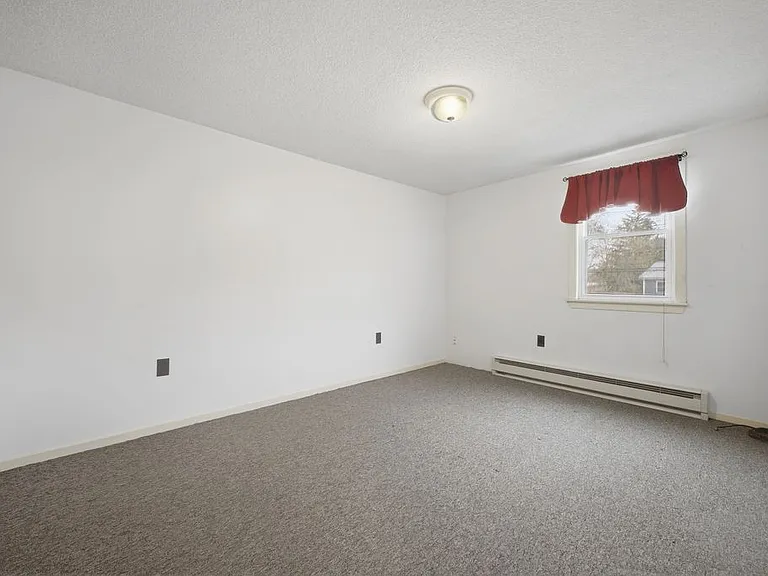 155 Main St #4 — Photo 7