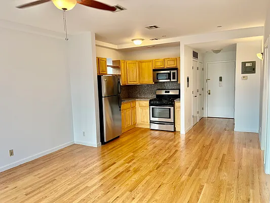 Rented by The Leveque Group, LLC | media 16