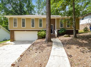 303 Coalmont Rd, Helena, AL 35080