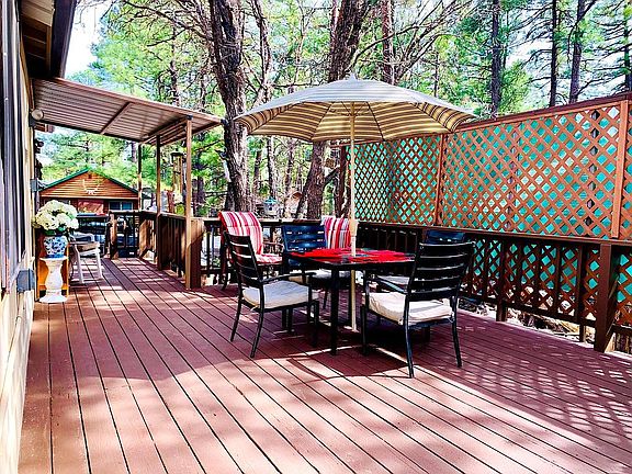 Large deck for outdoor fun
