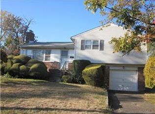 83 Colonial Pl, New Rochelle, NY 10801