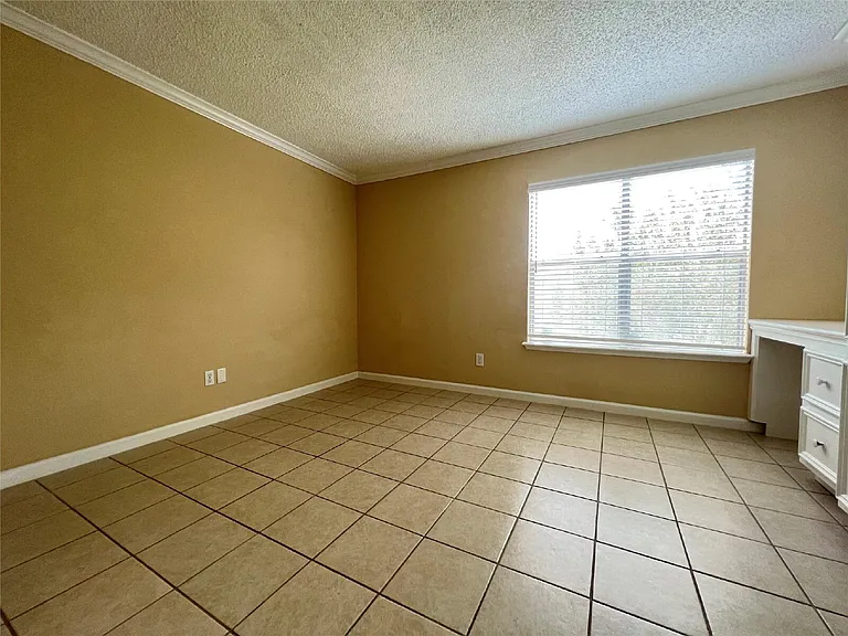 2808 Grants Lake Blvd #304 — Photo 7