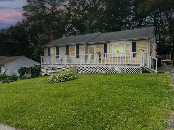 195 Quarry Street, Windham, CT 06226