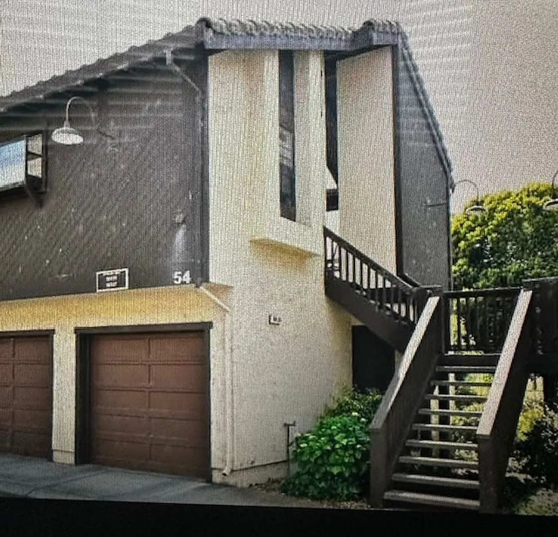 Outrigger Dr — Photo 2