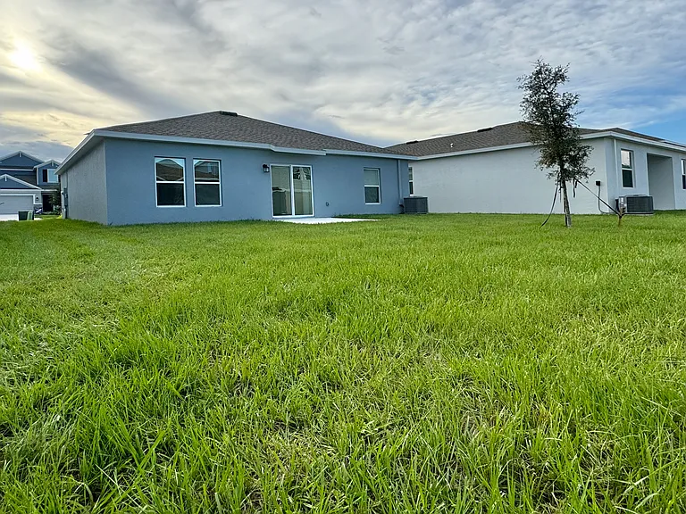 1747 Foreman Rd — Photo 5