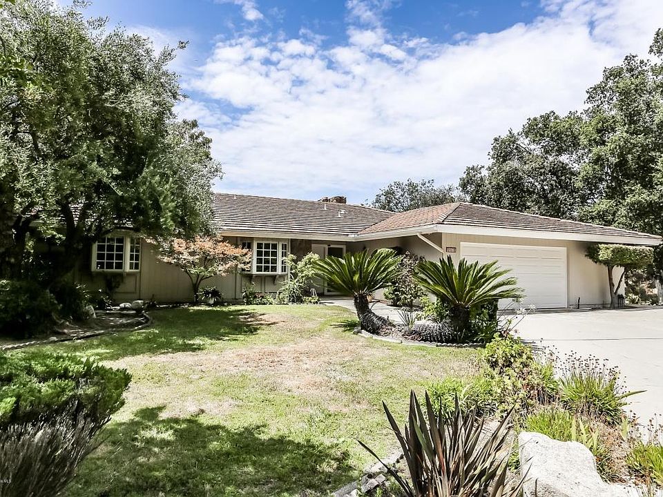 1st image of 956 Big Briar Way