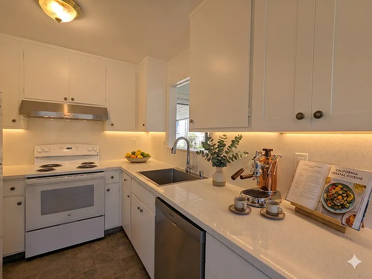 612 Chadbourne Ave #B — Photo 5