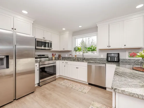 11B Bow Mills Road, Barnstead, NH 03225