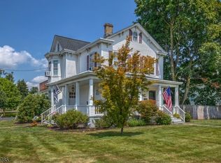 10 Eastern Ave, Somerville, NJ 08876