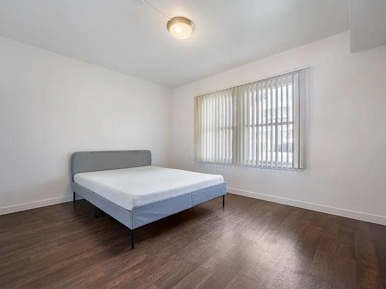 5850 Interceptor St #5850 — Photo 2