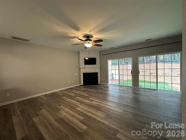 6626 Rothchild Dr — Photo 9