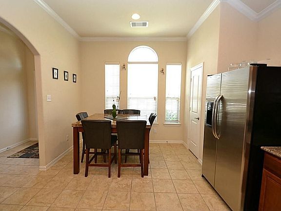 Enjoy another breakfast room view.