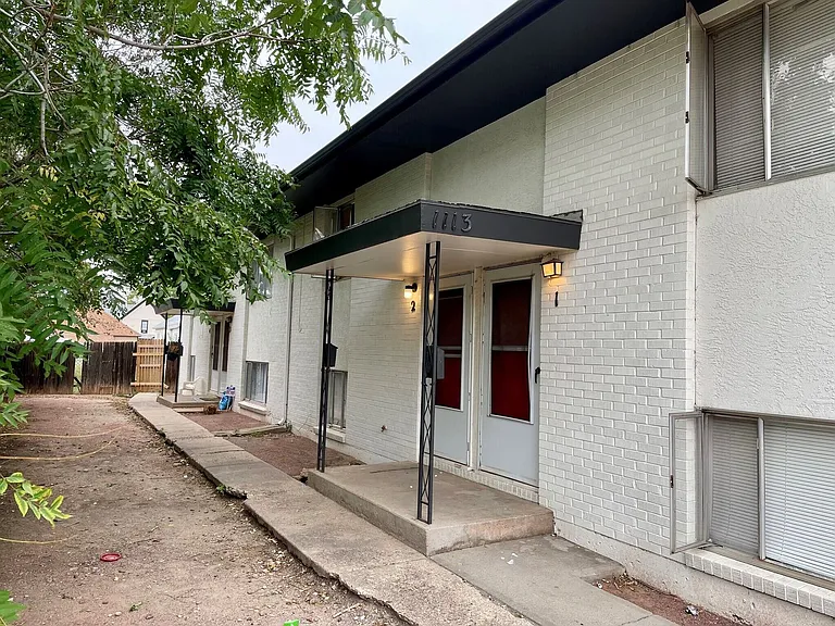 1113 W Arroyo Ave — Photo 31