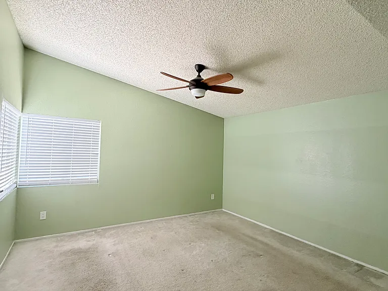 24659 Afton Way — Photo 12