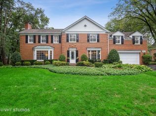 640 Glenayre Dr, Glenview, IL