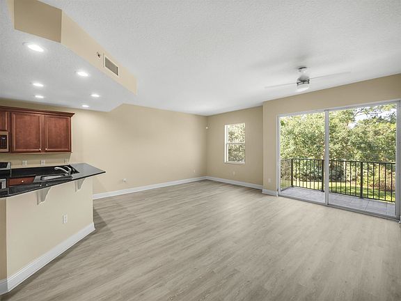 3rd image of 12586 SE Old Cypress Dr