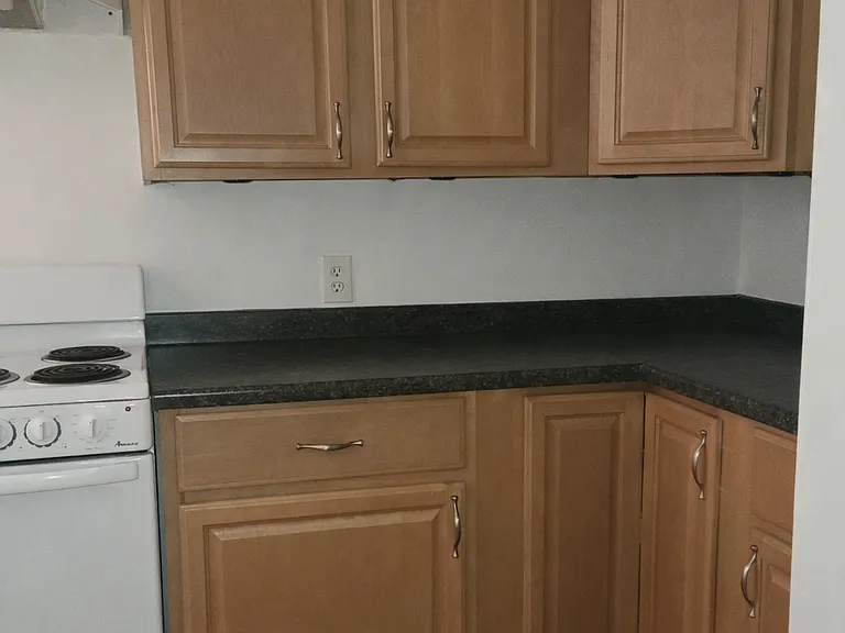 236 E Main St #1 — Photo 14