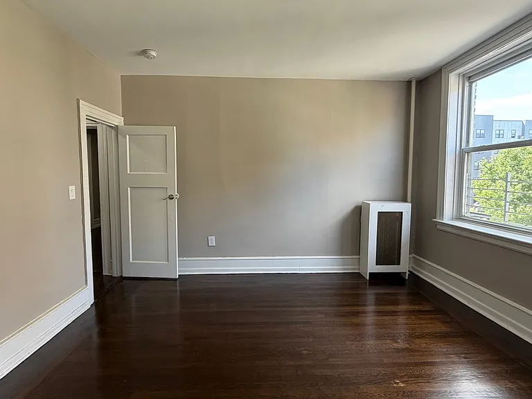 37 Winans St #7 — Photo 6