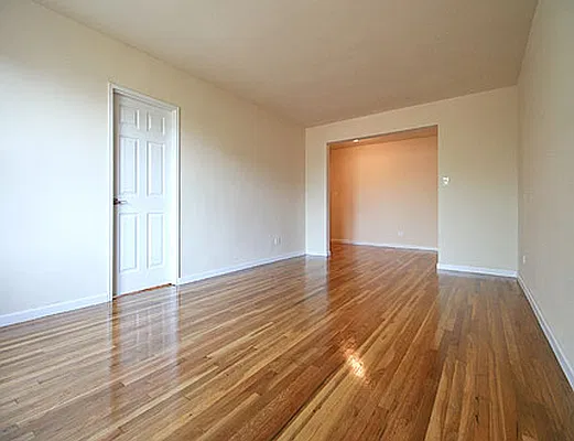 Rented by SW Queens Mezzanine | media 22