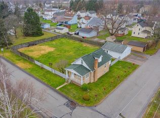 400 Orchard Ave, Scottdale, PA 15683