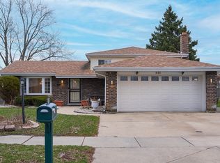 513 S Harper Ave, Glenwood, IL 60425