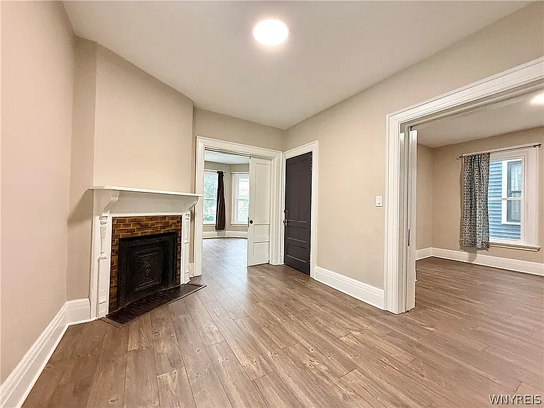 460 Rhode Island St — Photo 3