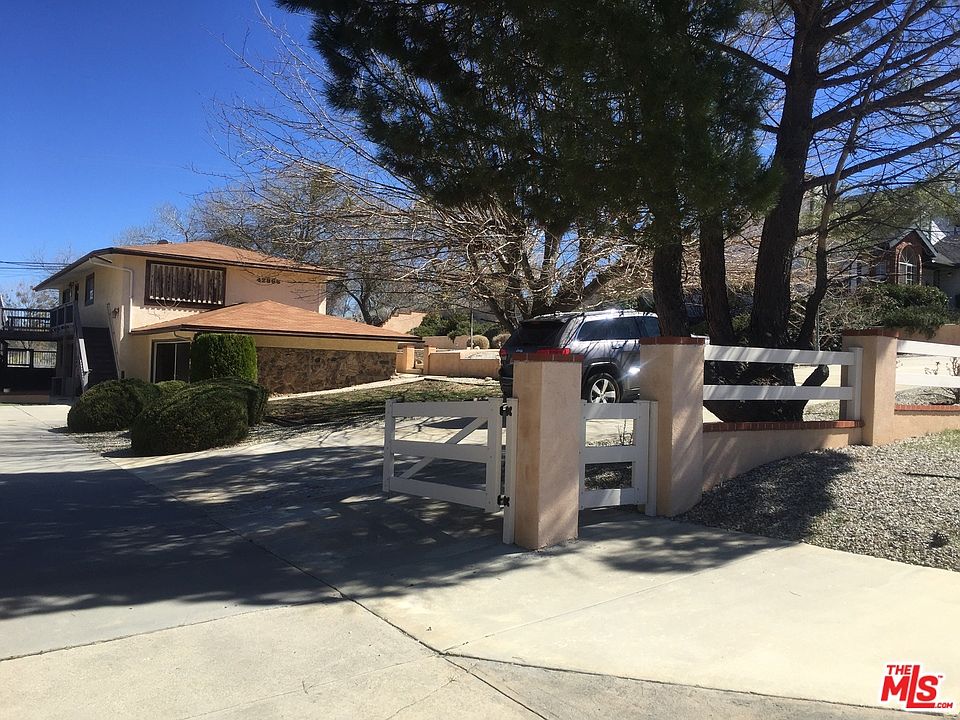 1st image of 42866 Montello Dr