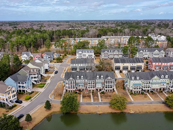 2nd image of 2424 Kendall Dr