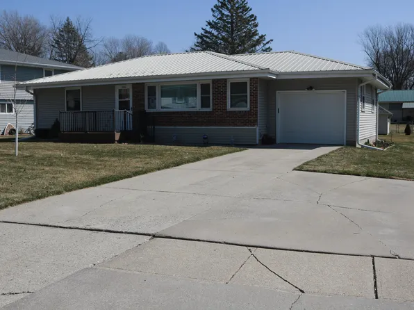 1406 16th St, Harlan, IA 51537